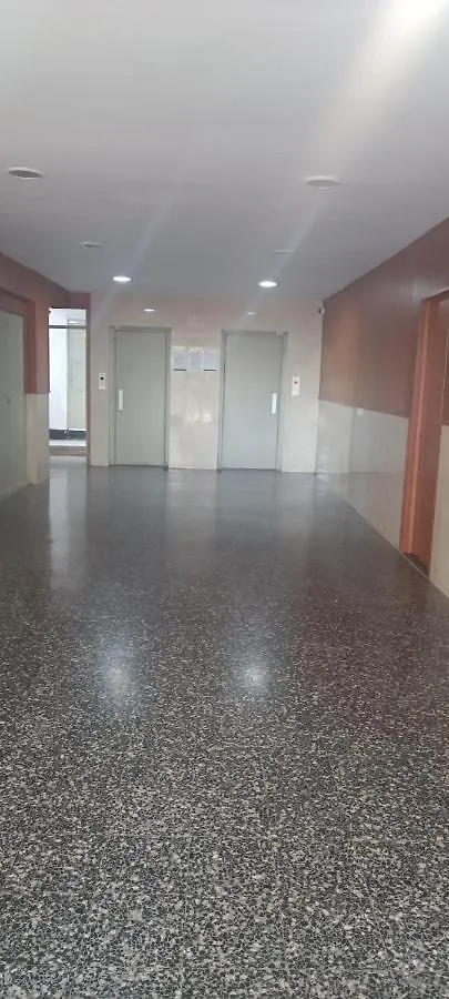 Chez Chantal 3 Chambres Au Centre Touristique De Salou Avec Garage